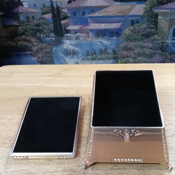 Treasure Chest Trinket Box Silvertone Swarovski Crystal Stones Adorned.🕌 - Picture 14 of 16